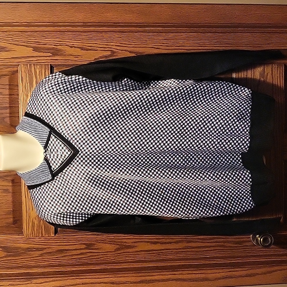 NWOT St Patrick Checkered Sweater
